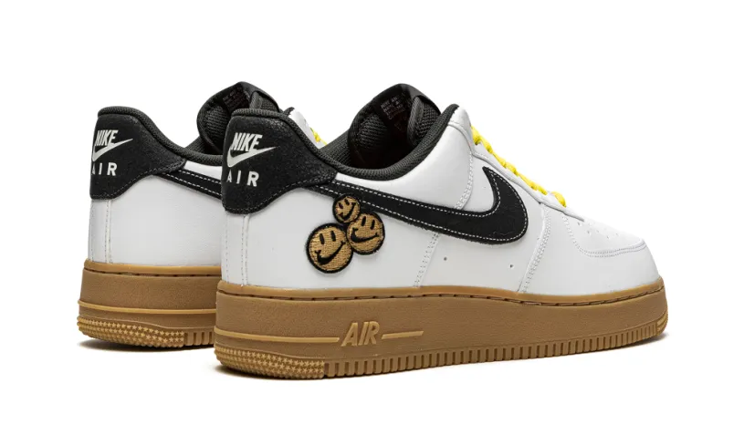 Nike Lifestyle Air Force 1 Low '07 LV8 'Go The Extra The Smile'